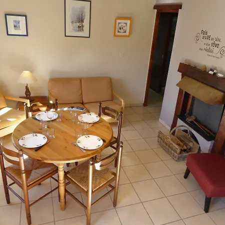 בית נופש Hameau De Melede - Marmotte