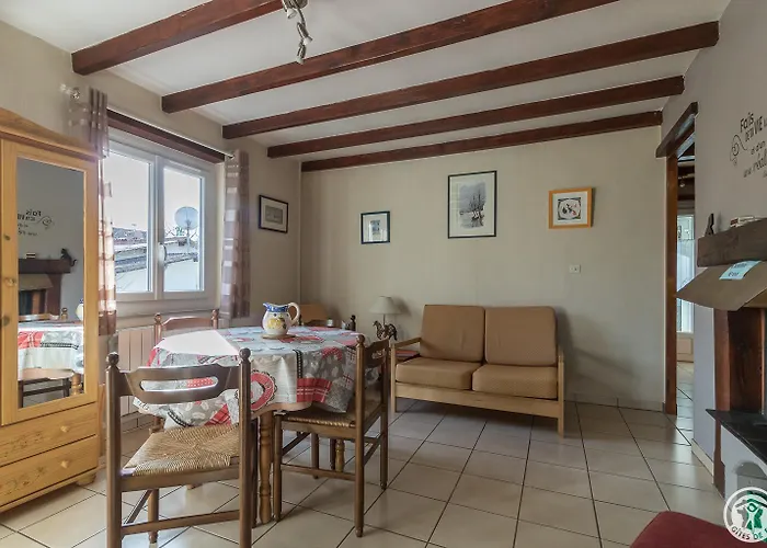 Hameau De Melede - Marmotte * Bagiry